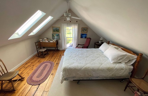 Enosburg Falls Other | Top of the Hill - Farmhouse with STUNNING VIEWS