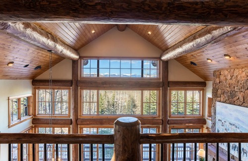 Beaver Creek House | Top of the Mountain Ski-in Ski-Out in Bachelor Gulch