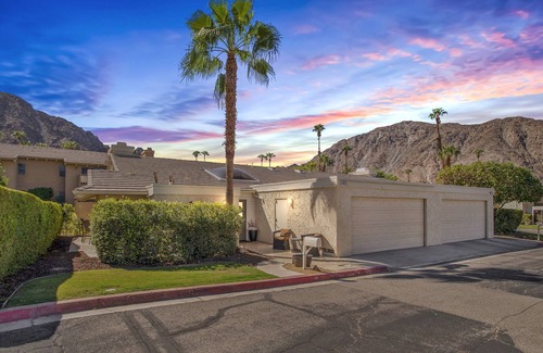 Indian Wells Condo | TOP RATED 5 STAR Desert Haven POOL SPA 2br