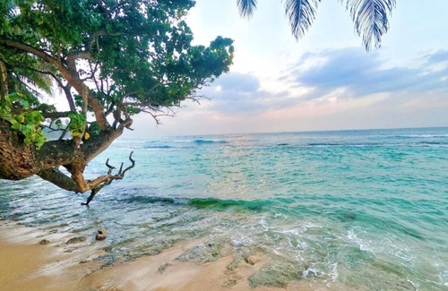 Unawatuna Villa | Top-rated beachfront Villa in Talpe, Sri Lanka