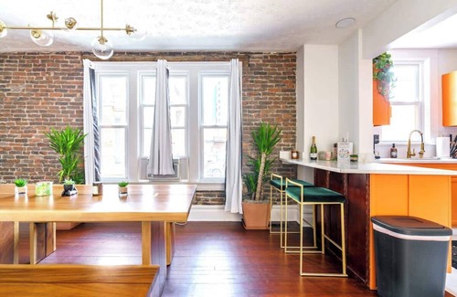 Short North House | Top Rated - CLEAN- PRIME Location - Parking Free