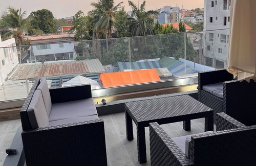Angre Apartment | Top Spot Cocody - Private terrace and minibar - Unique decor