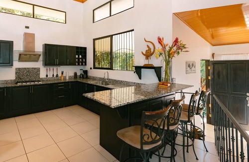 El Cerro House | Top spot with daily wildlife visit & nature Views
