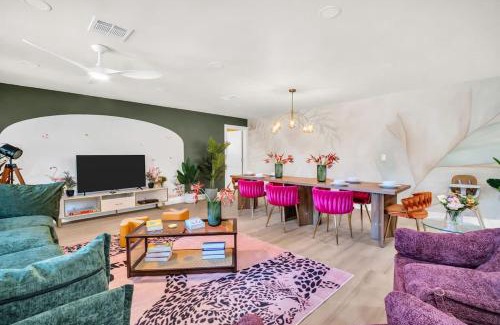 Seminole House | TOP VlLLA Chic 4BR Spacious & Fun Pool Villa