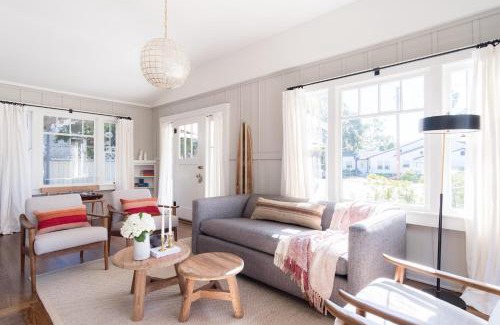 Village of La Jolla House | Topaz By AvantStay Adorable Cottage Walking Distance to Beach w Large Patio