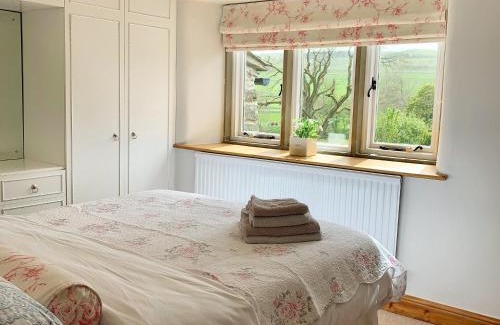 Kilnsey House | Tophams Laithe