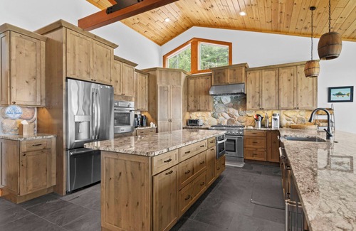 Kewadin House | Torch Lake Heavenly Home