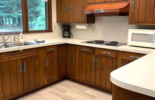 Bellaire House | Torch WIndy C Summary