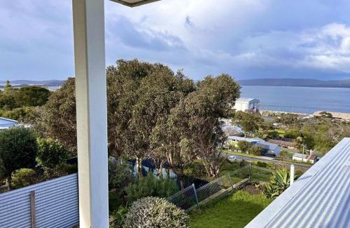 Albany House | Torndirrup Seascape Awaits