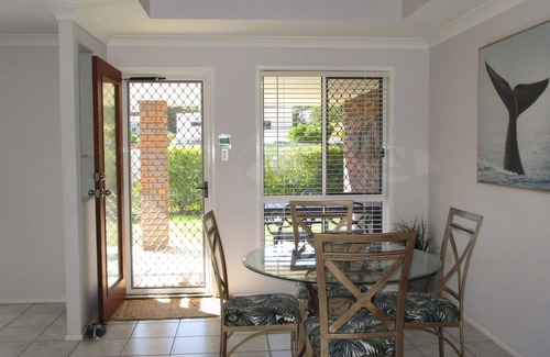Torquay House | Torquay Beach Holiday House