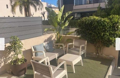 Pueblo Latino Apartment | Torre de la Horadada (Alicante) 200 meters from the beach of Mil Palmeras.