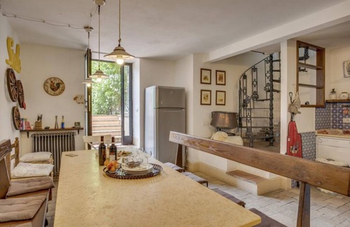 Spoleto House | 'Torre del Falco', a wonderful medieval tower in Spoleto