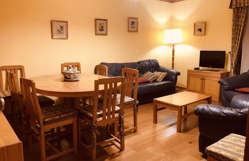 Figueira da Foz Apartment | Torre do Relógio two Bedroom Apart Near Beach and Casino