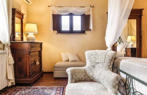 Narni Villa | Torre Palombara is an exclusive Villa, built around a15th Century “Dove Tower”