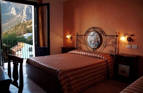 Macari House | Torre Salina