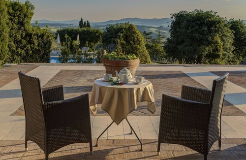 Iano Villa | Torresassa, Montaione, Florence and Chianti