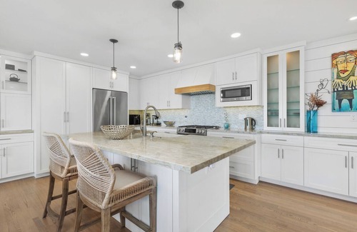 Del Mar Heights Condo | Torrey View Hideaway - AC, Dogs, Ocean Views, Gorgeous!