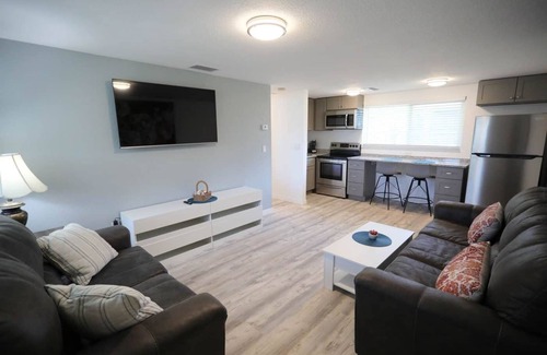 Englewood Apartment | Tortugas Room Manasota Delux Villas