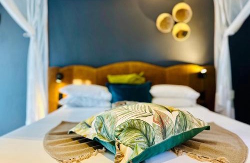 Okaukuejo Cabin | Toshari Lodge