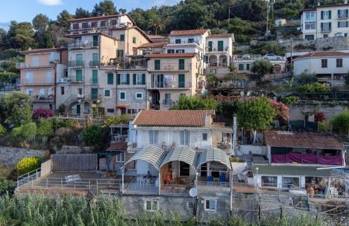 Ventimiglia Apartment | Total sea View Grimaldi