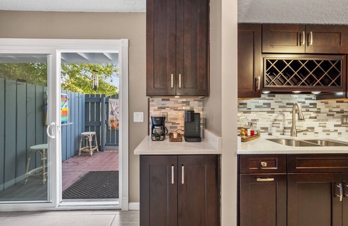 Fernandina Beach House | Totally updated townhome 2 blocks from beach. pool and tennis courts