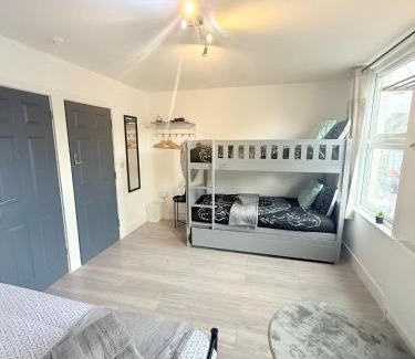 Northumberland Park House | Tottenham En Suites Guest Rooms