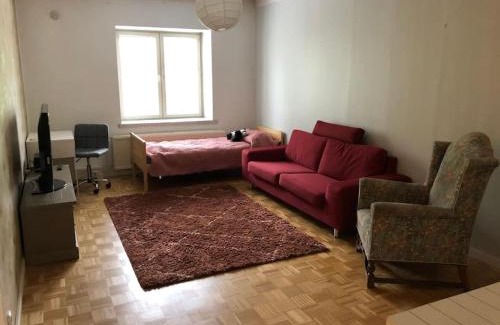 Keskinen District Apartment | Toukola Helsinki 60 m2 apartment. Mi Casa tu Casa