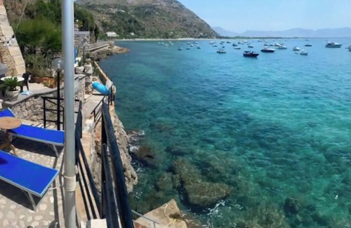 Latina Lido Apartment | Tour Côtière Avec Accès Privé à la mer