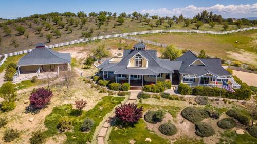 Paso Robles House | Tour de Rouge