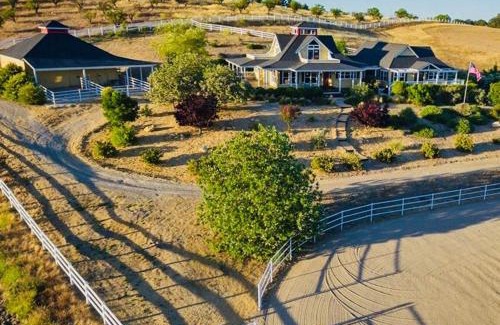 Paso Robles House | Tour de Rouge