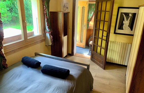 Les Houches Apartment | Tour du Mont Blanc Appt - Les Houches Town Center - Sleeps 4