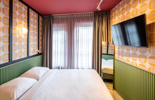 Burgwallen Nieuwe Zijde Hotel | Tourist Inn Hotel Amsterdam
