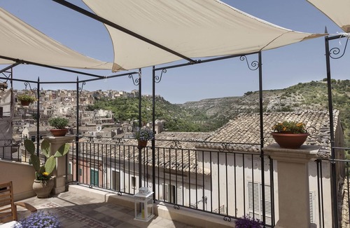 Ragusa House | Touristic location "CASAHYBLA"