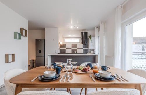 Chessy Apartment | Tournelles