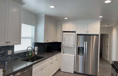 South Oceanside Apartment | Tower 6 3/4 Panoramic Ocean Views