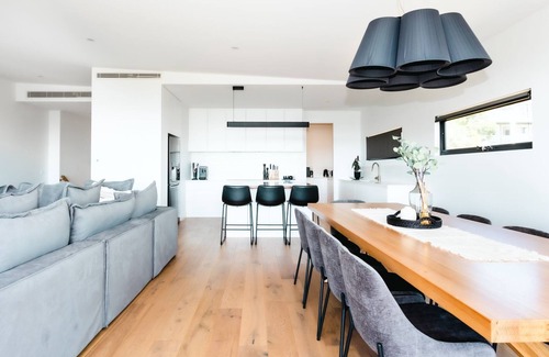 Dromana House | Tower Hill - Dromana