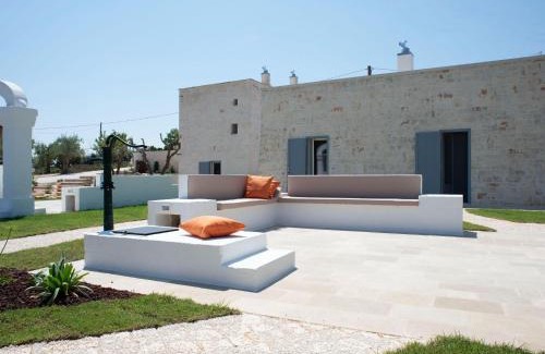 Locorotondo House | Tower House in Puglia with Pool and Charm