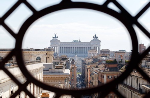 Rione III Colonna Apartment | Tower of Rome - Penthouse in Piazza di Spagna