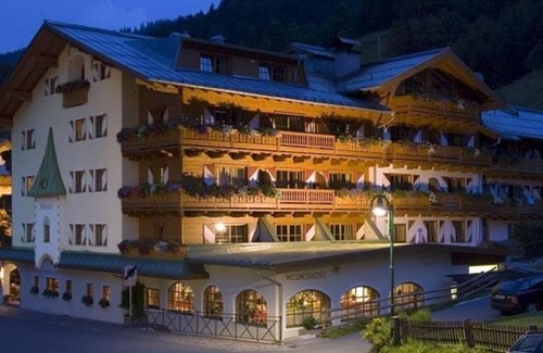 Dienten am Hochkoenig House | Tower suite, 7 nights - Wellnesshotel Mitterwirt
