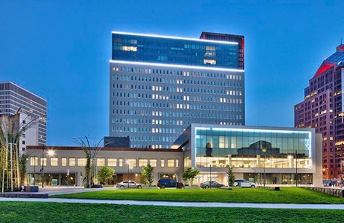 Central Business District Apartment | Tower280 LUXE One-Bedroom Corner Unit with Views!
