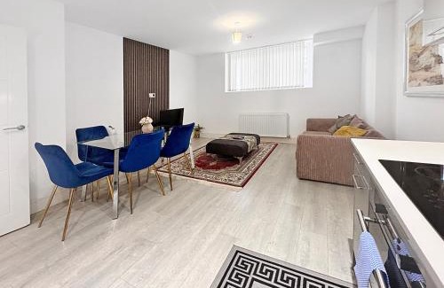 Central Milton Keynes Apartment | Towergate Apartments