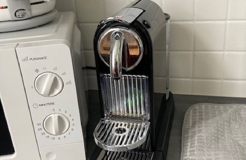 Coulommiers House | Town center house, single storey, nice private garden, terrace, private parking