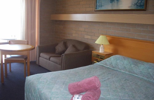 Merimbula Hotel | Town Centre Motor Inn
