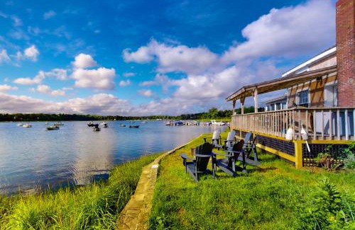 Orleans House | Town Cove Oyster House