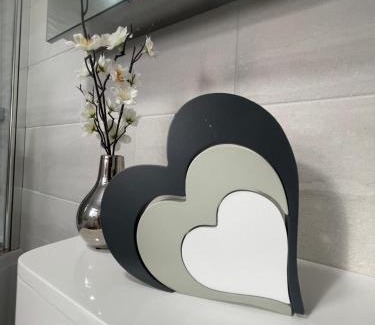 Burslem House | Town House Ideal for working professionals