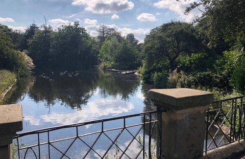 Hammersmith Broadway House | Town House in Brackenbury Village, 10 minutes drive from Notting Hill Gate