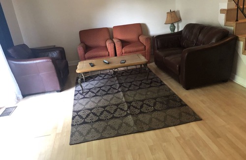 Montgomery Village House | Town house