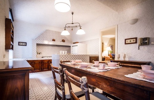 Cernobbio House | Town House with large furnished terrace