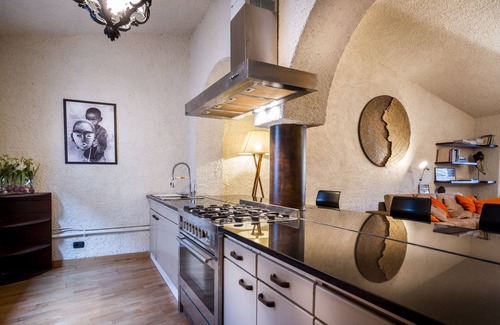 Cernobbio House | Town House with large furnished terrace