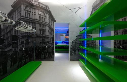 Tricolore Apartment | Town Suites